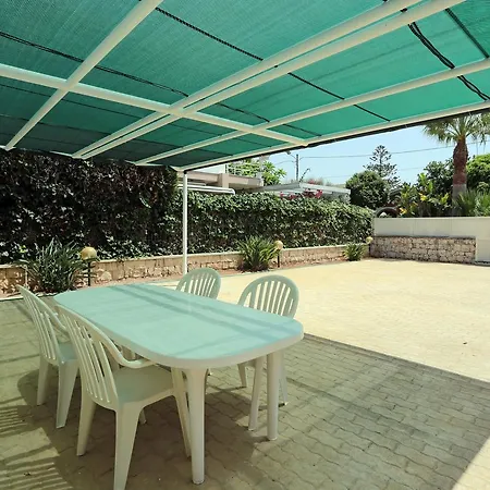 Marina Playa Grande فيلة شيكلي