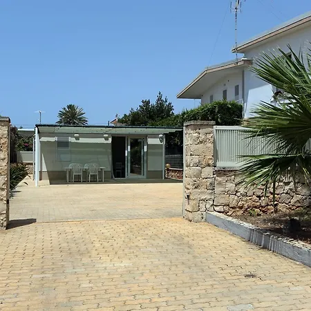 Marina Playa Grande Villa